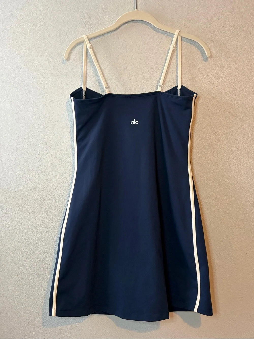 AIRBRUSH Streamlined Dress